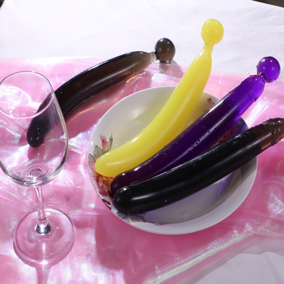 Giocattoli anali del sesso del massaggiatore del clitoride della vagina della spina di vendita dei dildi a cristallo caldi dell'ortaggio da frutto per la masturbazione femminile