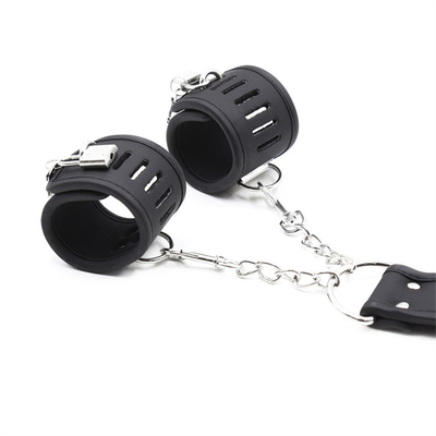 BDSM Bondage Manette in pelle Set di ritenuta regolabile Bondage Manette per caviglie Giochi di coppia Prodotti sessuali